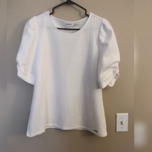 Calvin Klein puff sleeves top - white - Size M - short sleeves